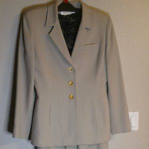 Vintage 3 pc Tan JONES NEW YORK Pants Suit size 6 Blazer